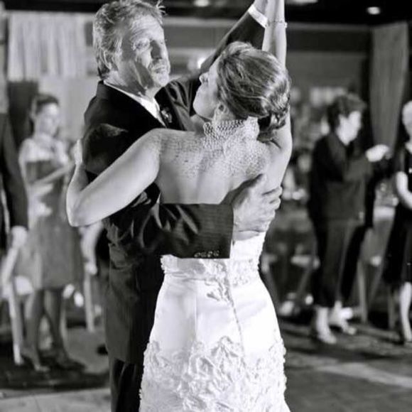 Meet your Posher, Tara - Picture 1 of 1